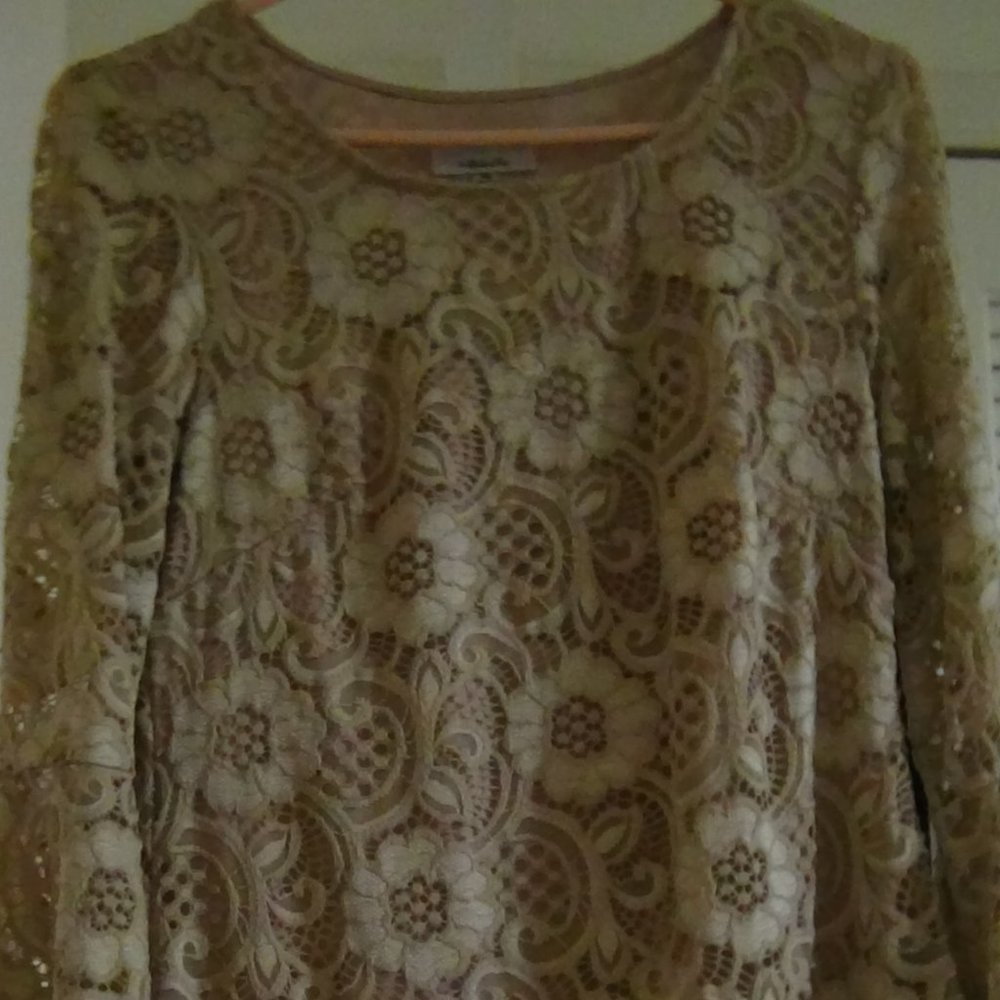 Semi-formal Women's lace dress